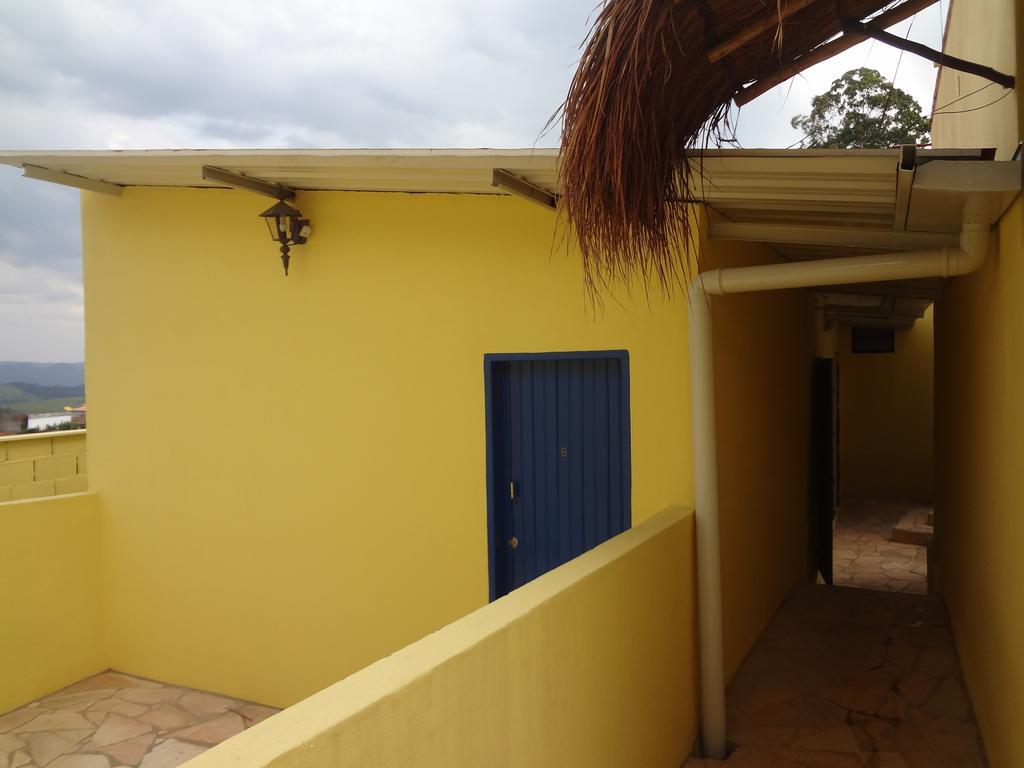Pousada B & B Águas de Lindóia Buitenkant foto